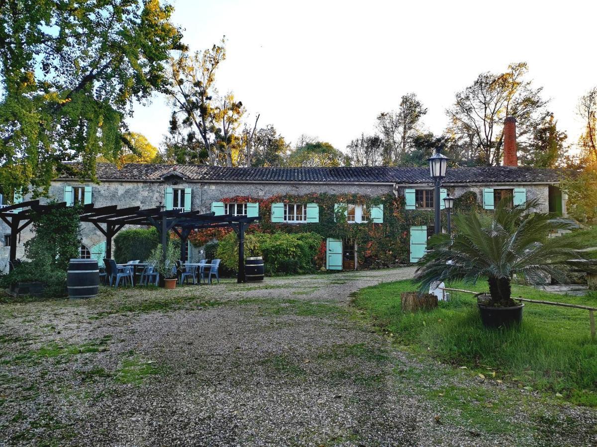 Moulin De Monpoisson Bed & Breakfast Le Puy Ngoại thất bức ảnh
