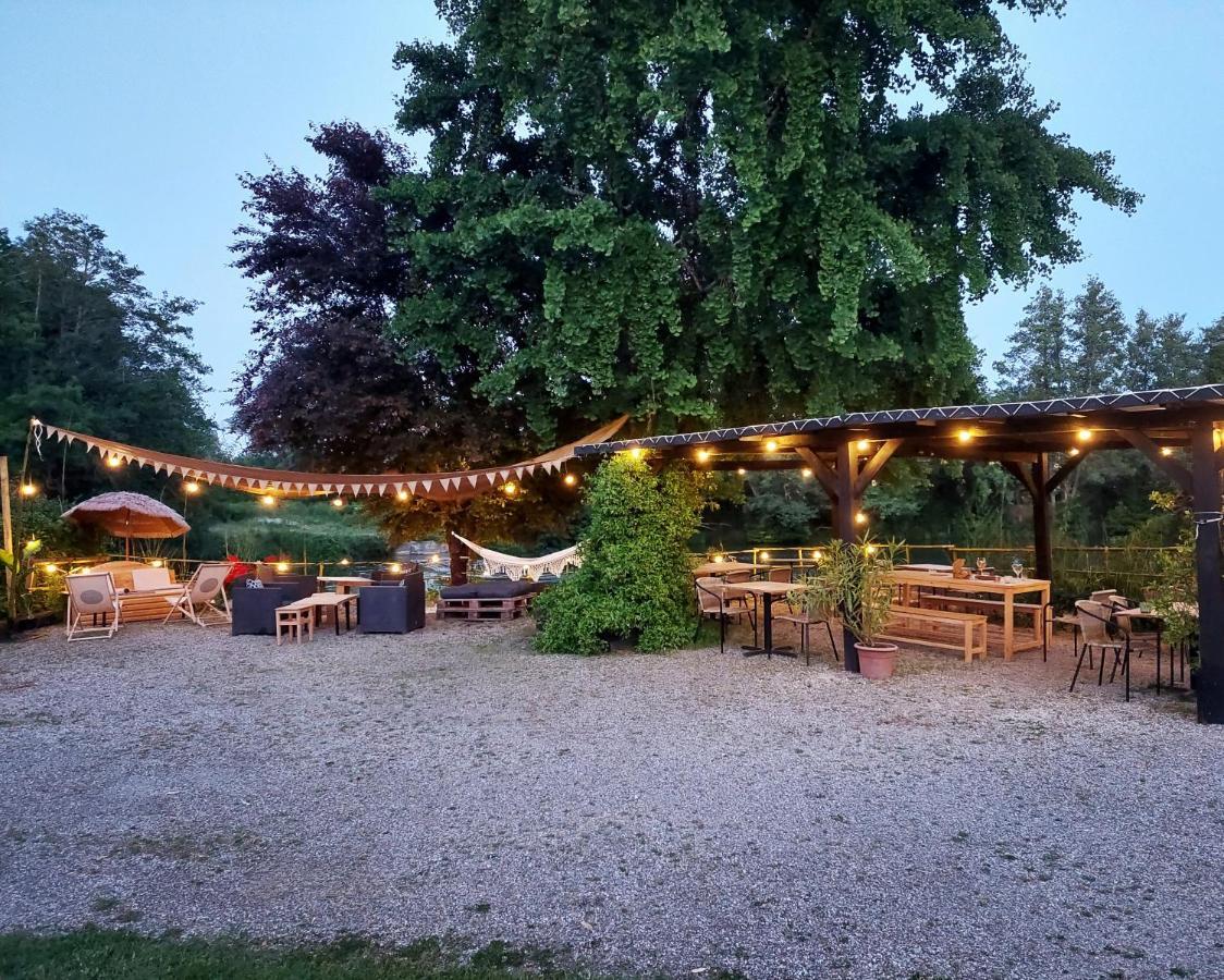 Moulin De Monpoisson Bed & Breakfast Le Puy Ngoại thất bức ảnh